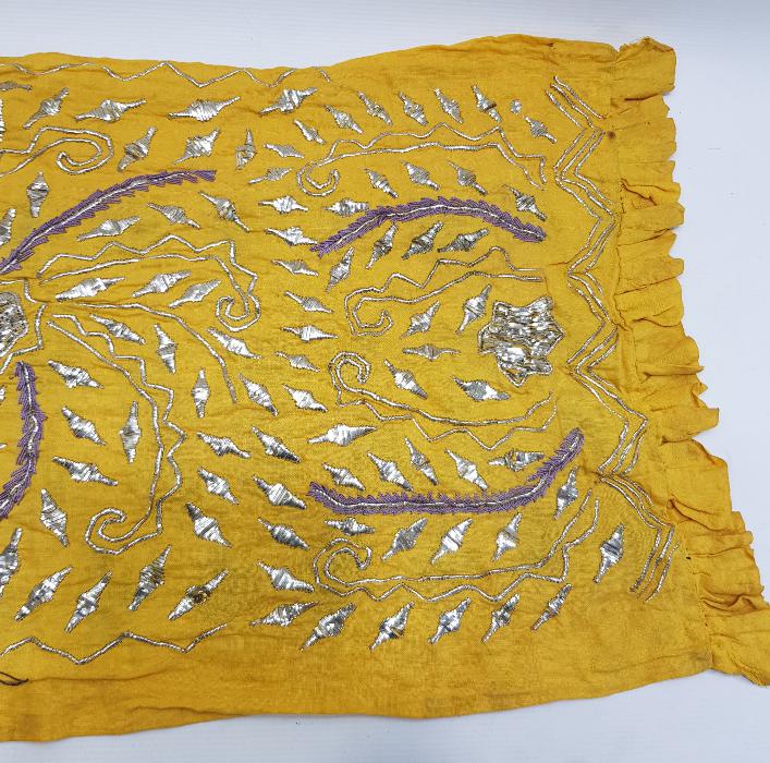 OSMANLI DÖNEMİ BERGAMA KOZAK YÖRESİ TEL KIRMA İŞLEMELİ YASTIK YÜZÜ