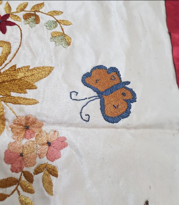 OSMANLI DÖNEMİ HİLAL İŞLEMELİ İPEK DUVAR PANOSU