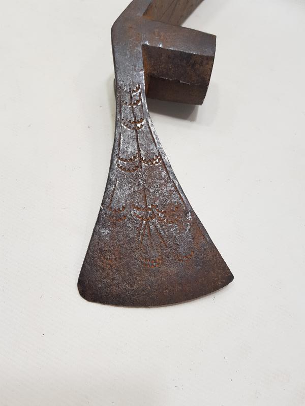 OSMANLI DÖNEMİ ÜZERİ İŞLEMELİ KAZMA BALTA