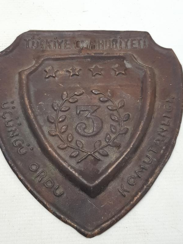 ESKİ 3. ORDU KOMUTANLIĞI ARMASI