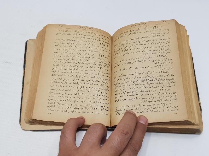 TC İLK DÖNEM OSMANLICA MİSAKI MİLLİ - HIYANETİ VATANİYE VB. KANUNLAR KİTABI