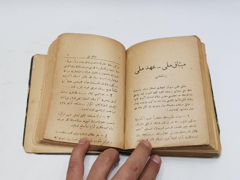 TC İLK DÖNEM OSMANLICA MİSAKI MİLLİ - HIYANETİ VATANİYE VB. KANUNLAR KİTABI