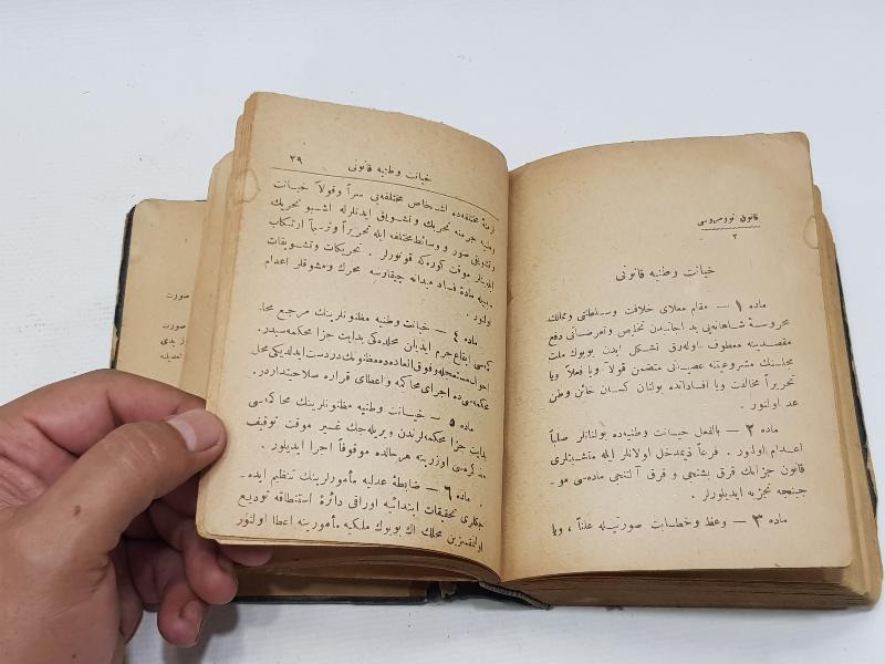 TC İLK DÖNEM OSMANLICA MİSAKI MİLLİ - HIYANETİ VATANİYE VB. KANUNLAR KİTABI