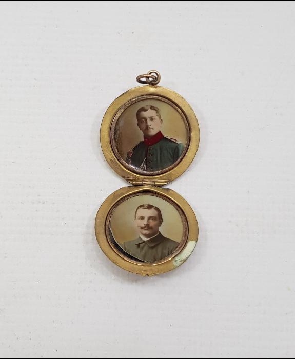 1914-1915 SAVAŞ YILLARI YAZILI 1. DÜNYA SAVAŞI ALMAN SUBAYINA AİT NADİR RESİMLİK