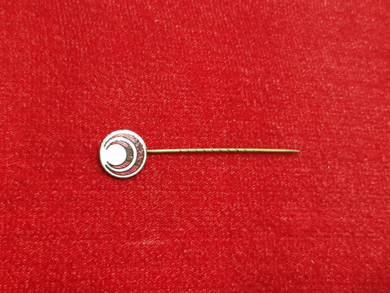 1922 İZ. V. M. C. YAZILI ÇİFT HİLAL AMBLEMLİ MİNELİ NADİR ROZET