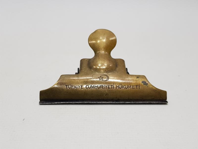 1930'LARDAN TÜRKİYE CÜMHURİYETİ HÜKUMETİ YAZILI KAĞIT KISKACI