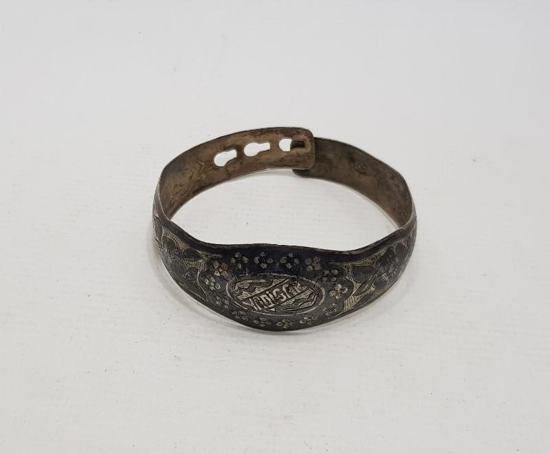 ANTİKA SAVAT İŞÇİLİKLİ YADİGAR YAZILI GÜMÜŞ BİLEZİK