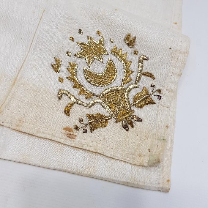 OSMANLI DÖNEMİ ALTIN SIRMA İŞLEMELİ AY YILDIZLI ÇEVRE