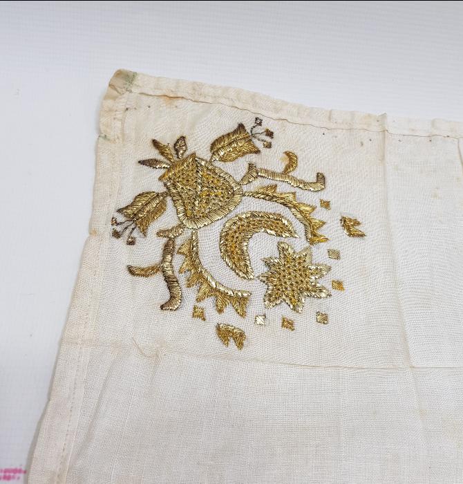 OSMANLI DÖNEMİ ALTIN SIRMA İŞLEMELİ AY YILDIZLI ÇEVRE