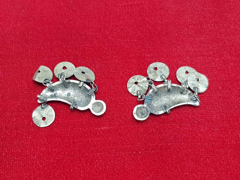 OSMANLI DÖNEMİ BİR ÇİFT GÜMÜŞ FES SÜSÜ