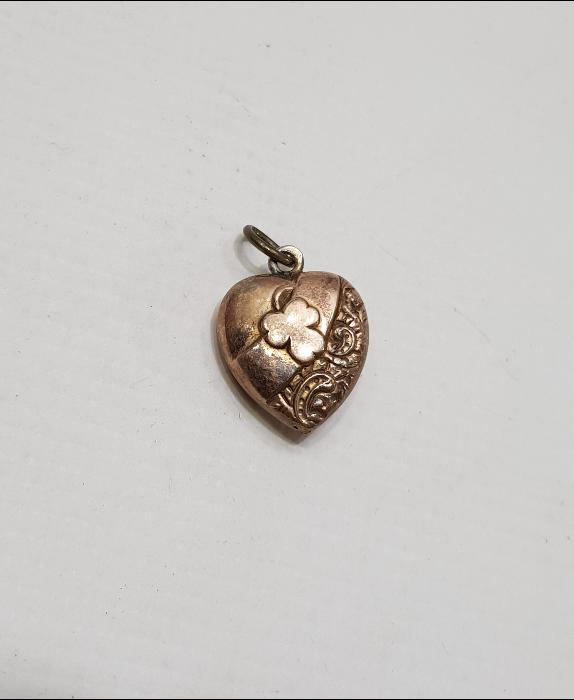 OSMANLI DÖNEMİ LEVANTEN İŞİ YAKUT TAŞLI KALP FORMLU KOLYE UCU