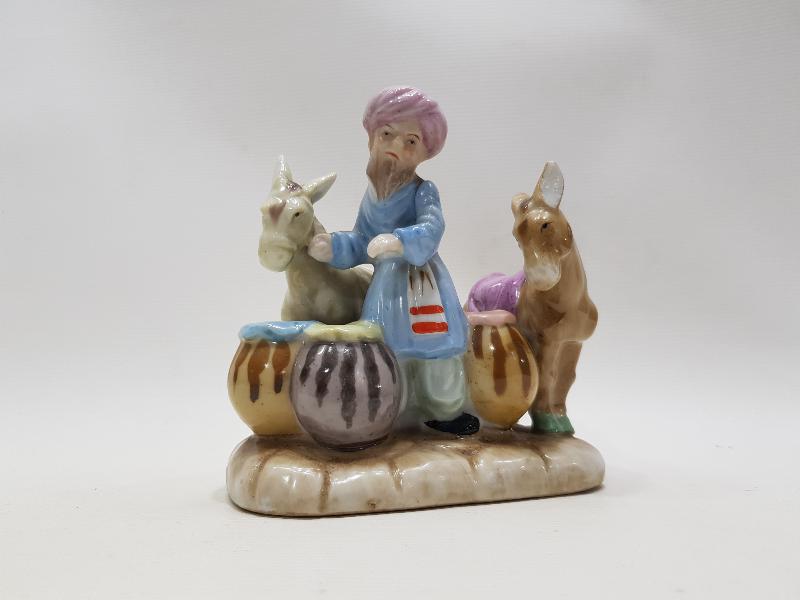 OSMANLI DÖNEMİ NASREDDİN HOCA TİPLEMESİ PORSELEN BİBLO