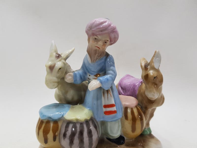 OSMANLI DÖNEMİ NASREDDİN HOCA TİPLEMESİ PORSELEN BİBLO