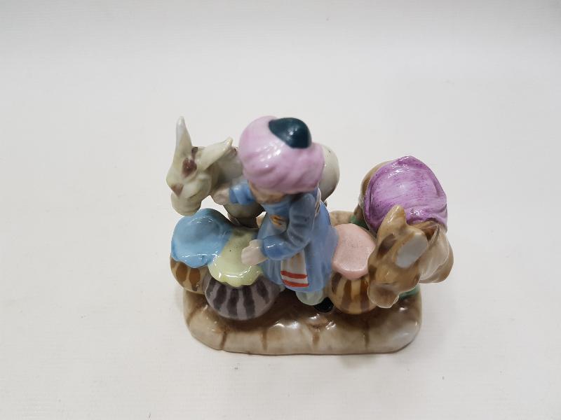 OSMANLI DÖNEMİ NASREDDİN HOCA TİPLEMESİ PORSELEN BİBLO