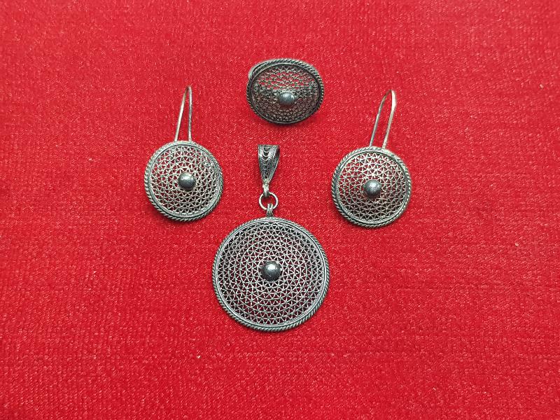 TELKARİ İŞÇİLİKLİ GÜMÜŞ TAKI SETİ 