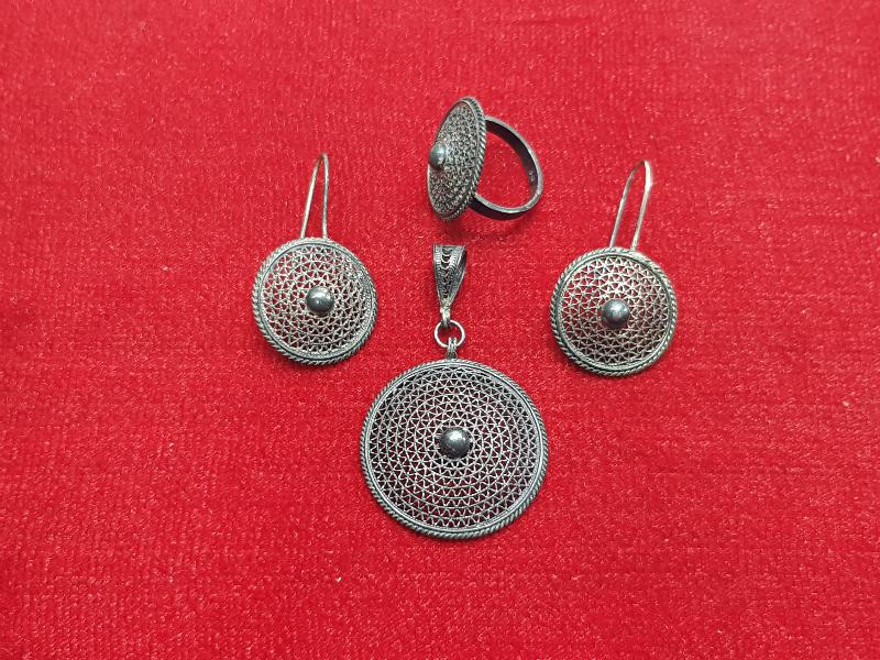 TELKARİ İŞÇİLİKLİ GÜMÜŞ TAKI SETİ 