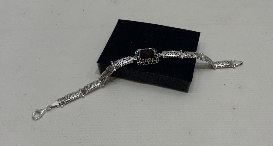 AKİK TAŞLI GÜMÜŞ BİLEKLİK