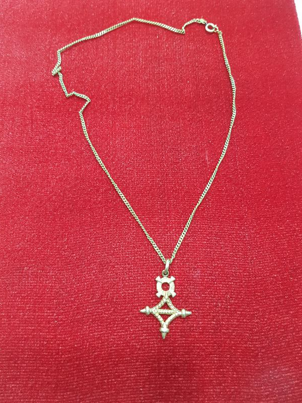 ANTİKA ALTIN KAPLAMA HAÇ KOLYE