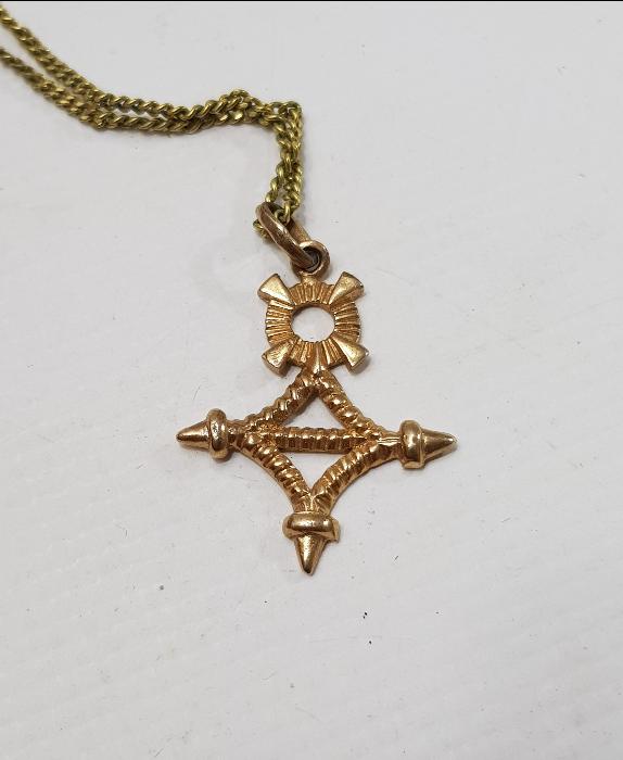 ANTİKA ALTIN KAPLAMA HAÇ KOLYE