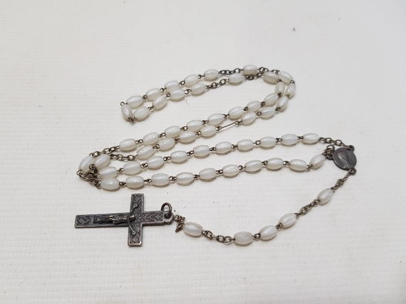 ANTİKA SEDEF PAPAZ TESPİHİ