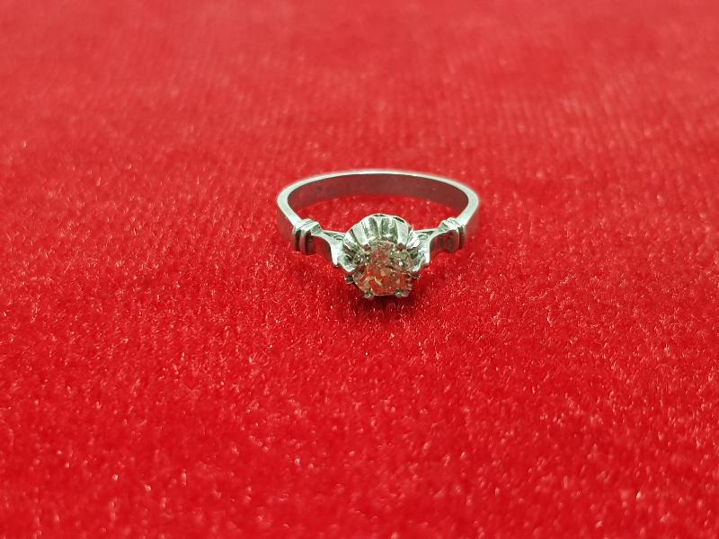 ANTİKA TEKTAŞ YÜZÜK