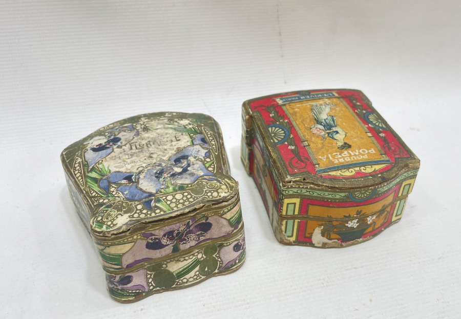 CUMHURİYET BAŞLARI  2 ADET NADİR PUDRA KUTUSU