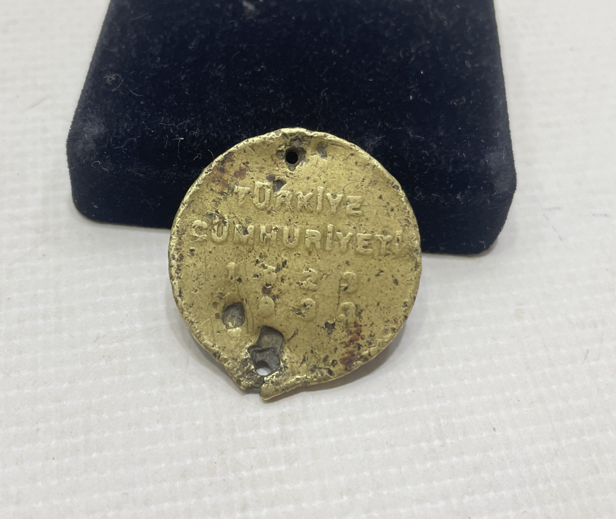 CUMHURİYETİMİZİN 10. YIL MADALYONU