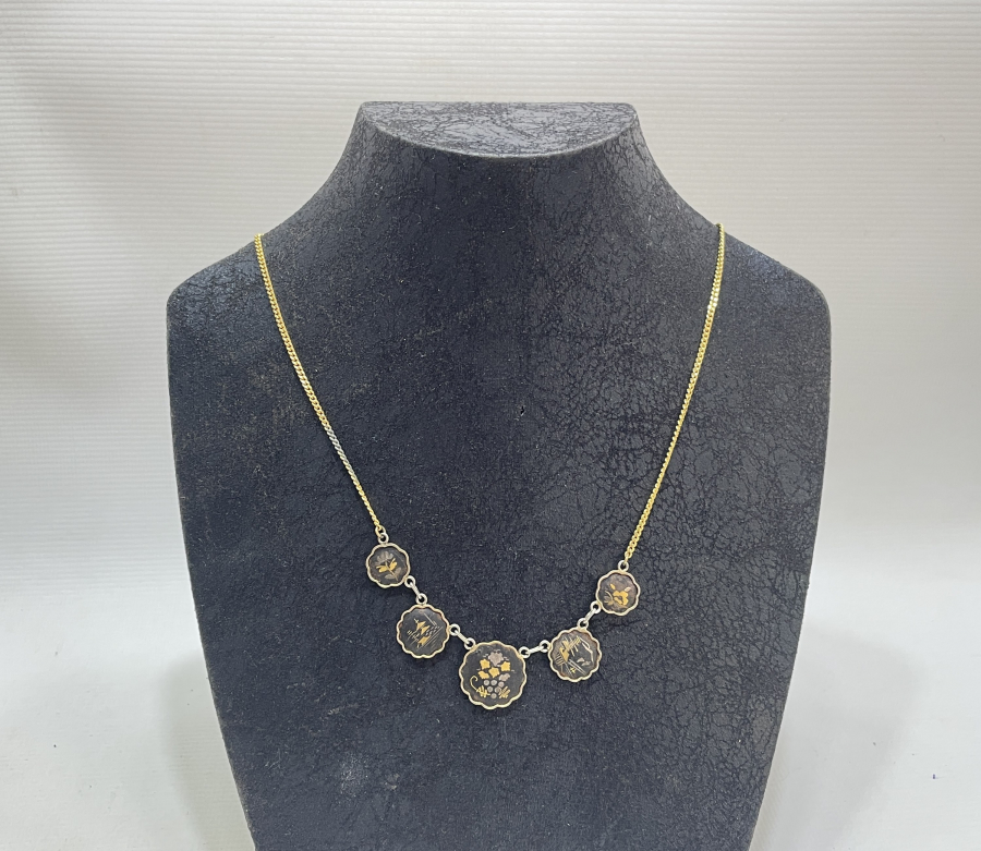 DEMİR ÜZERİ ALTIN VE GÜMÜŞ ÇAKMA İŞÇİLİKLİ ALTIN KAPLAMA ÖZEL YAPIM GERDANLIK