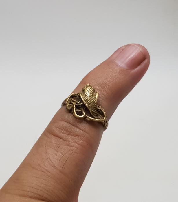 KOBRA YILANI FORMLU ANTİKA YÜZÜK