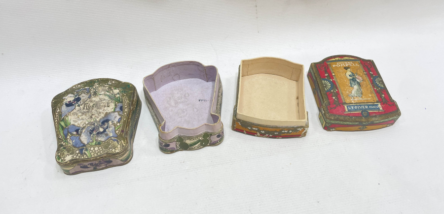 CUMHURİYET BAŞLARI  2 ADET NADİR PUDRA KUTUSU