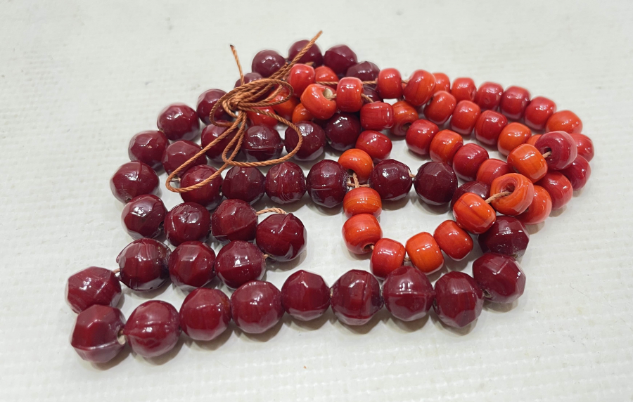 OSMANLI DÖNEMİ BEYKOZ İŞİ CAM YÖRÜK KOLYESİ