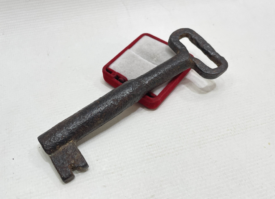 OSMANLI DÖNEMİ BÜYÜK BOY KONAK ANAHTARI