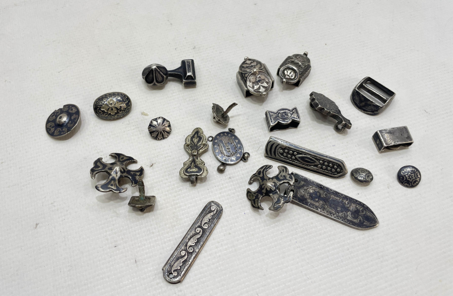 OSMANLI DÖNEMİ SAVATLI GÜMÜŞ ÇERKES KEMERİ PARÇALARI