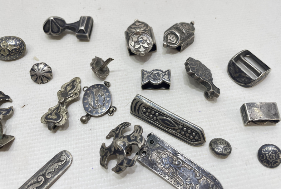 OSMANLI DÖNEMİ SAVATLI GÜMÜŞ ÇERKES KEMERİ PARÇALARI