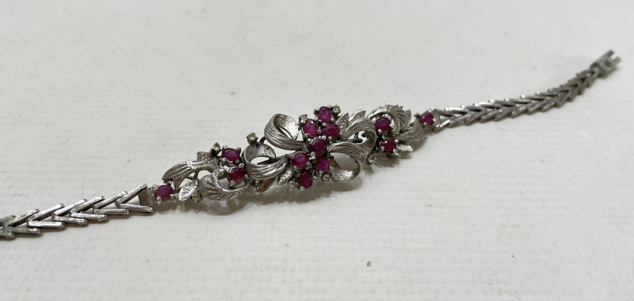 YAKUT TAŞLI ÖZEL YAPIM ANTİKA PLATİN BİLEKLİK