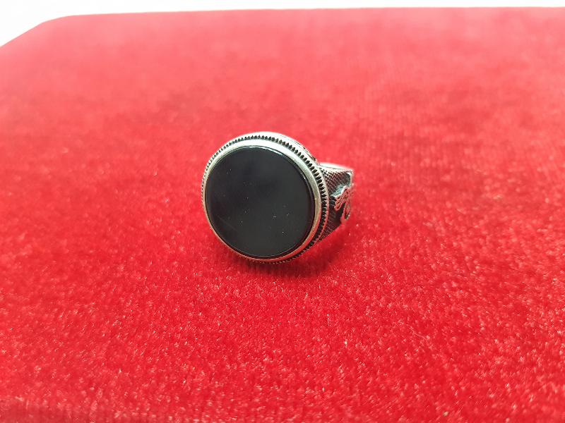 AKİK TAŞLI TUĞRALI GÜMÜŞ ERKEK YÜZÜĞÜ