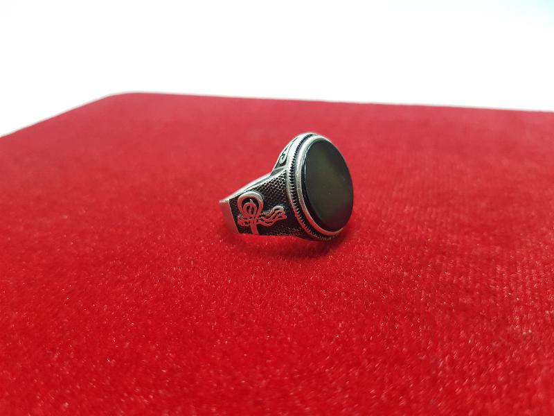 AKİK TAŞLI TUĞRALI GÜMÜŞ ERKEK YÜZÜĞÜ