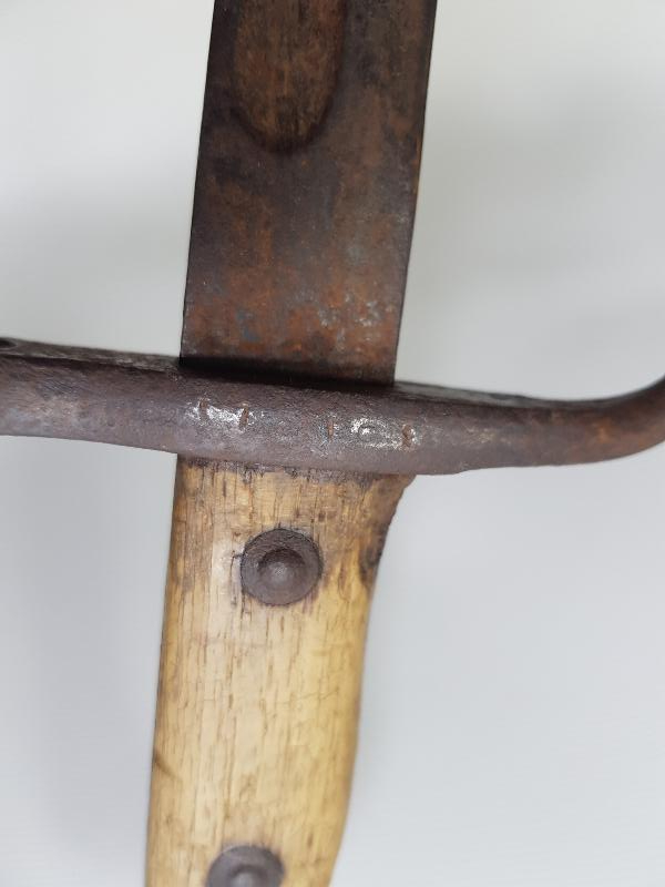 OSMANLICA YAZILI TUĞRALI VE BAYRAKLI NADİR OSMANLI SÜNGÜ