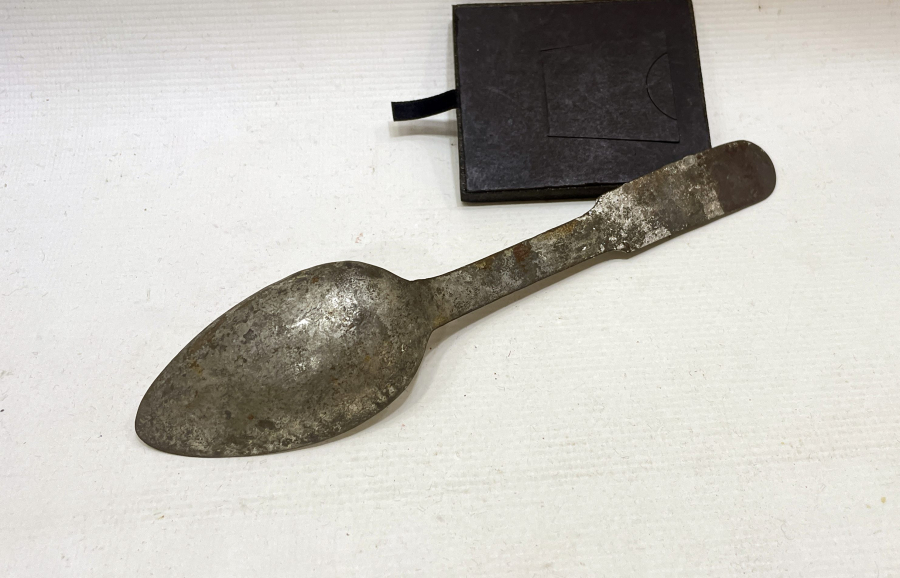 1. DÜNYA SAVAŞI ÜZERİ YAZILI HİLAL-İ AHMER KAŞIK