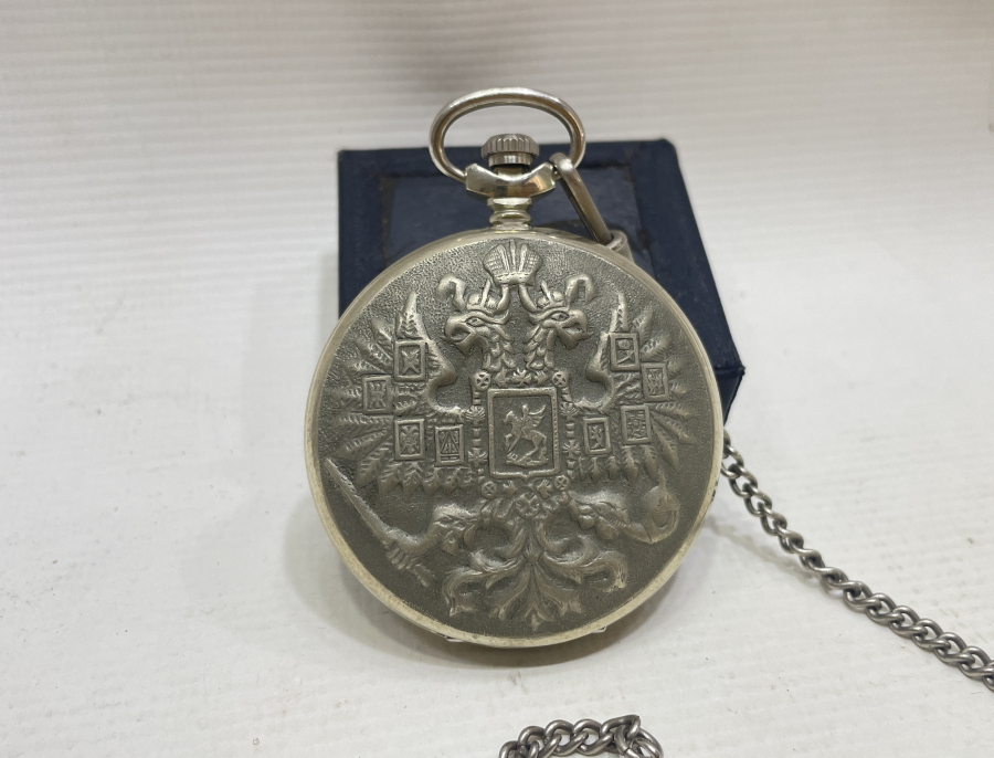 ÇİFT BAŞLI KARTAL GÖRSELLİ AVCI KASA KURMALI CEP SAATİ