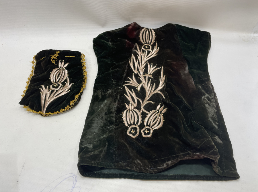  EL YAPIMI SIRMA İŞÇİLİKLİ ANTİKA BEBEK KINALIĞI