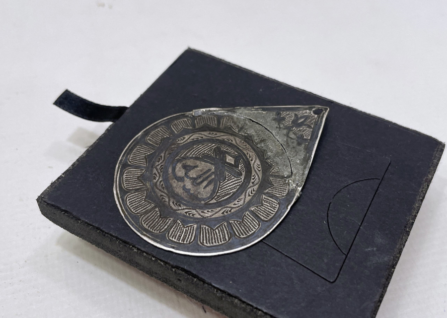 GEMİCİ DÜĞÜMLÜ OSMANLI DÖNEMİ SAVATLI GÜMÜŞ ARMUDİ KOLYE