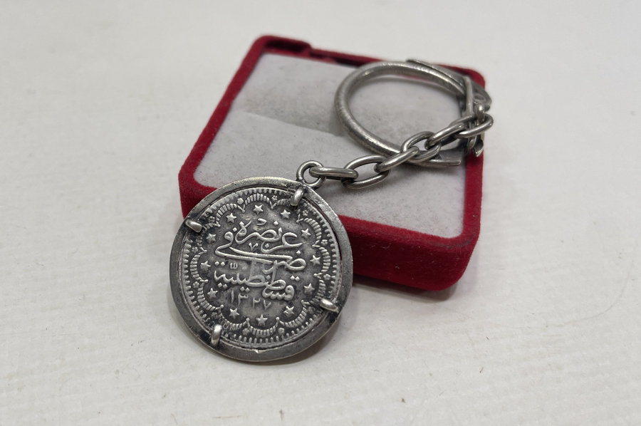 MEHMED REŞAD HAN DÖNEMİ GÜMÜŞ 5 KURUŞTAN YAPILMIŞ ANAHTARLIK