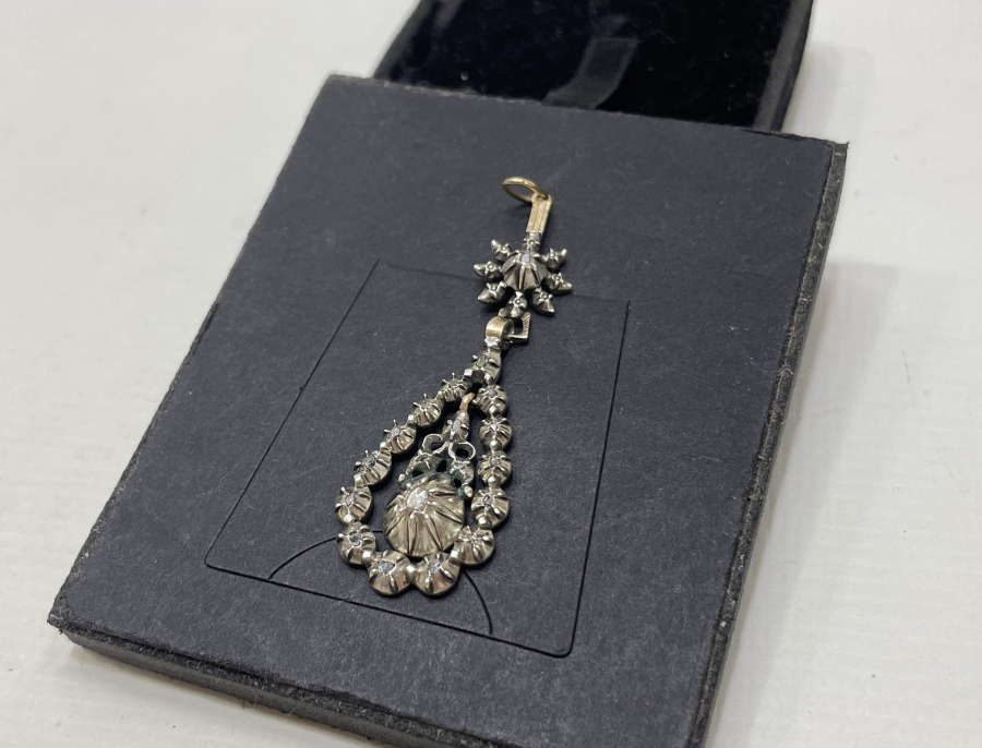 OSMANLI DÖNEMİ 18 AYAR ALTIN ÜZERİ ELMAS TAŞLI OSMANLI KOLYE