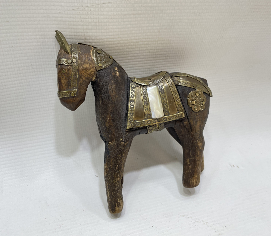 OSMANLI DÖNEMİ AHŞAP EYÜP YAPIMI OYUNCAK AT FİGÜRÜ