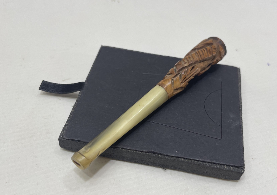 OSMANLI DÖNEMİ BOYNUZ VE KUKADAN MAMUL SİGARA AĞIZLIĞI