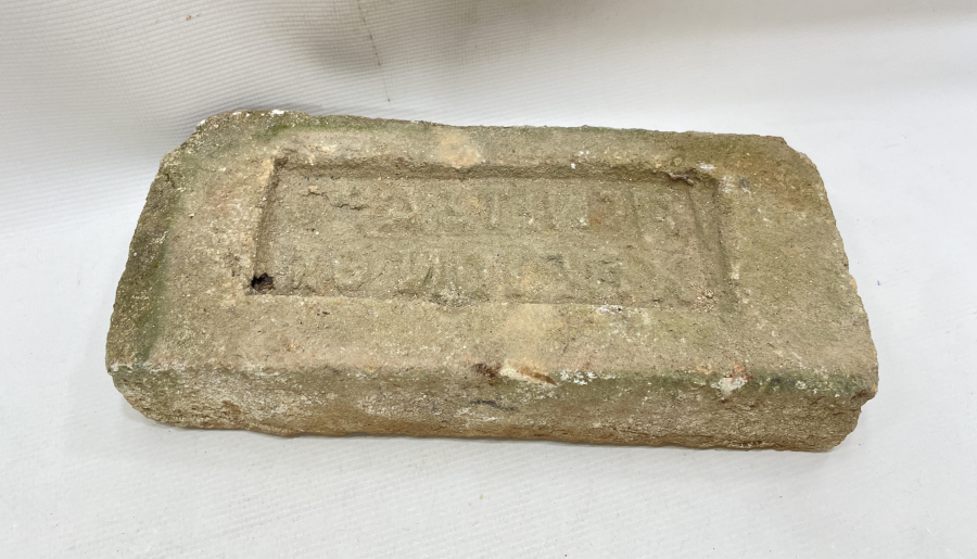 OSMANLI DÖNEMİ RUM İŞİ ÜZERİ RUMCA YAZILI TUĞLA