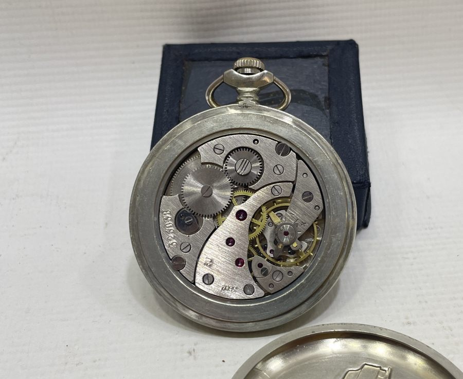 TEPEDEN KURMALI MOLNİJA  MARKA ANTİKA CEP SAATİ