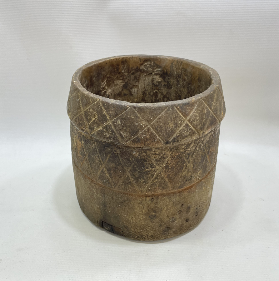 ÜZERİ İŞLEMELİ OSMANLI DÖNEMİ AHŞAP ŞİNİK