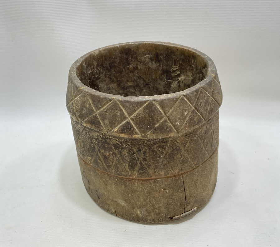 ÜZERİ İŞLEMELİ OSMANLI DÖNEMİ AHŞAP ŞİNİK